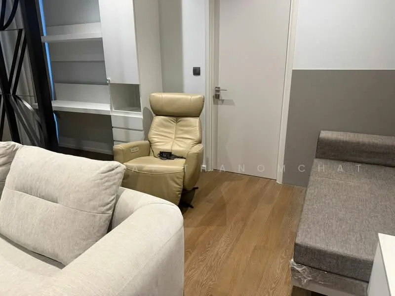 1 Bedroom condo in Muniq Langsuan