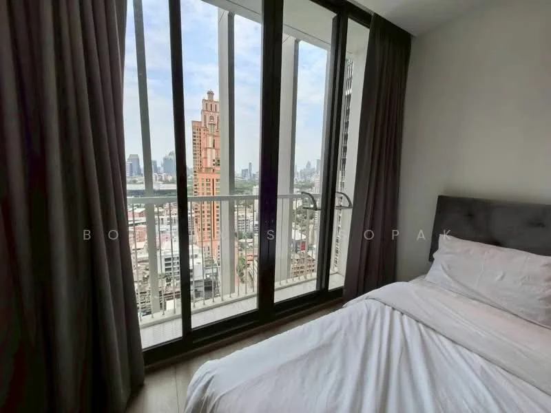 1 Bedroom condo in Park Origin Phrom Phong (Park 24)