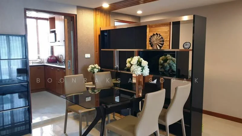 2 Bedroom condo in Baan Chan Condominium
