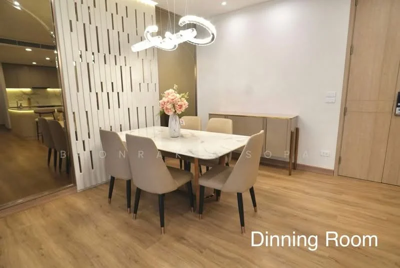 3 Bedroom condo in The Royal Saladaeng