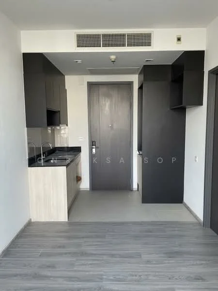 1 Bedroom condo in The Edge Sukhumvit 23