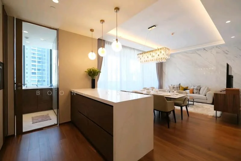 3 Bedroom condo in The Lofts Ekkamai
