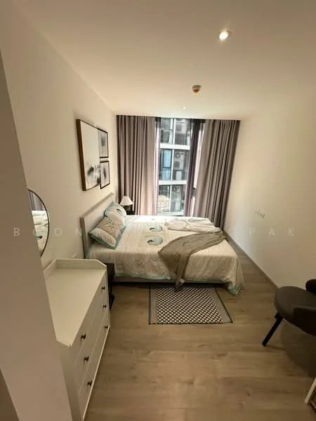 2 Bedroom condo in Fynn Asoke