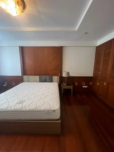 3 Bedroom condo in The Prestige 49 Condominium