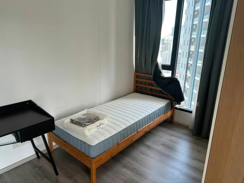 2 Bedroom condo in IDEO Mobi Asoke