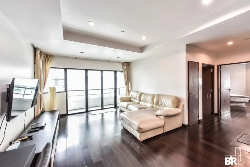 2 Bedroom condo in Sathorn Gardens