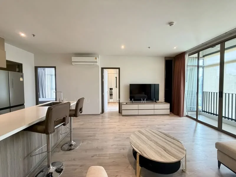 2 Bedroom condo in Rhythm Ekkamai Estate