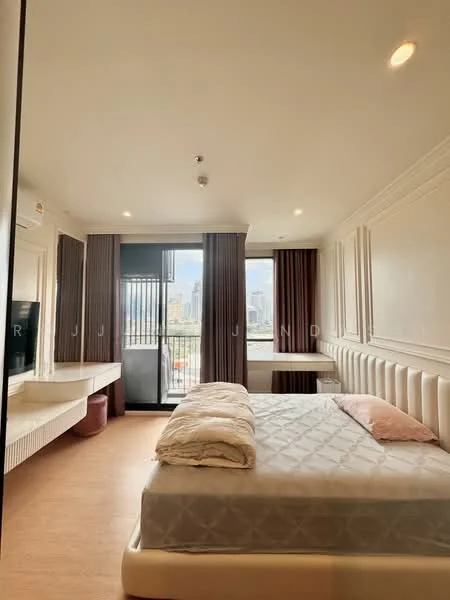 1 Bedroom condo in Maru Ekkamai 2
