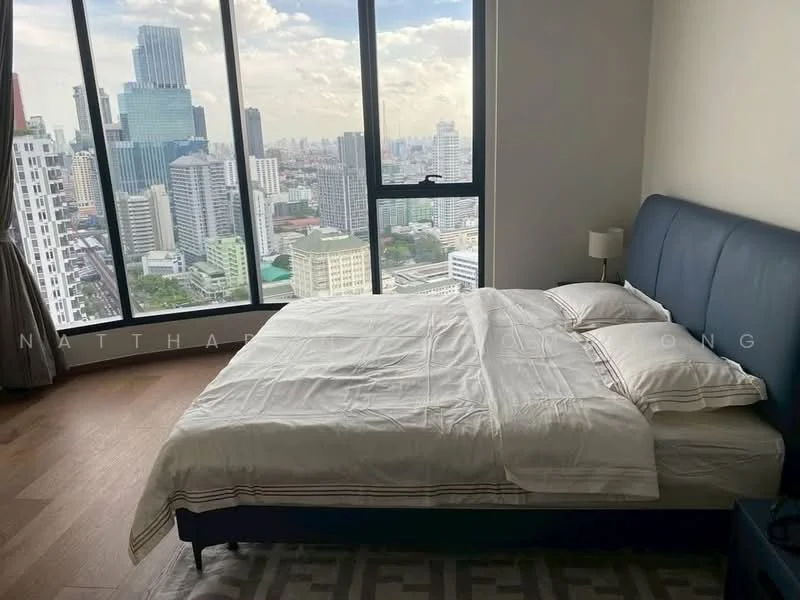 1 Bedroom condo in IDEO Q Victory