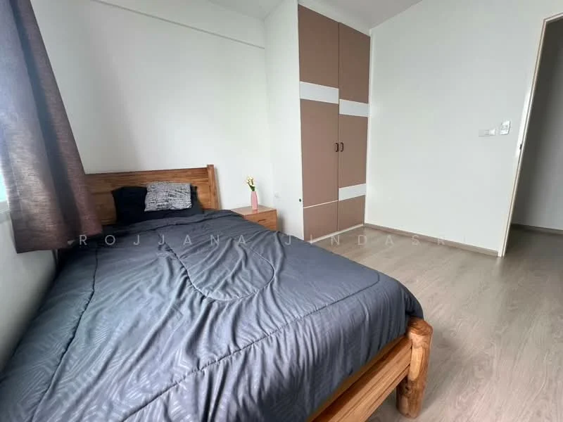 3 Bedroom condo in Indy 2 Bangna-Ramkhamhaeng 2