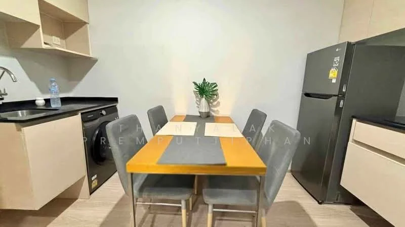 2 Bedroom condo in Noble Revolve Ratchada