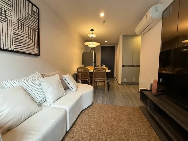 2 Bedroom condo in IDEO Mobi Sukhumvit 40