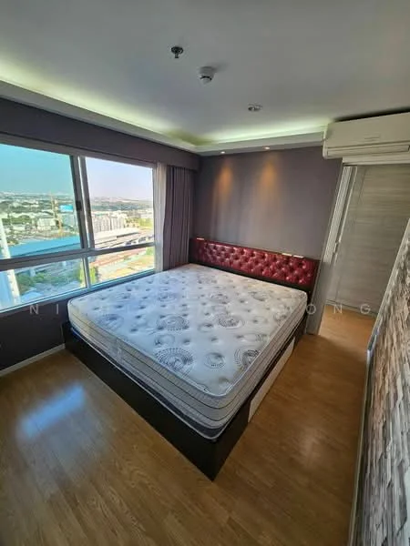 2 Bedroom condo in Lumpini Place Srinakarin-Huamak Station