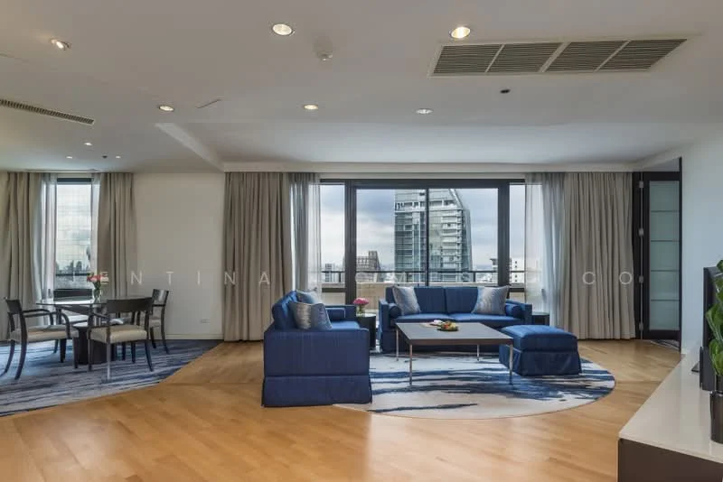 2 Bedroom condo in Emporium Suites by Chatrium