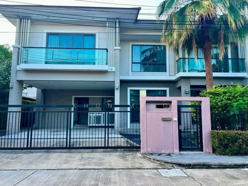 4 Bedroom condo in The Palm Pattanakarn