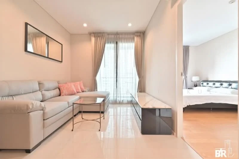 1 Bedroom condo in Villa Asoke