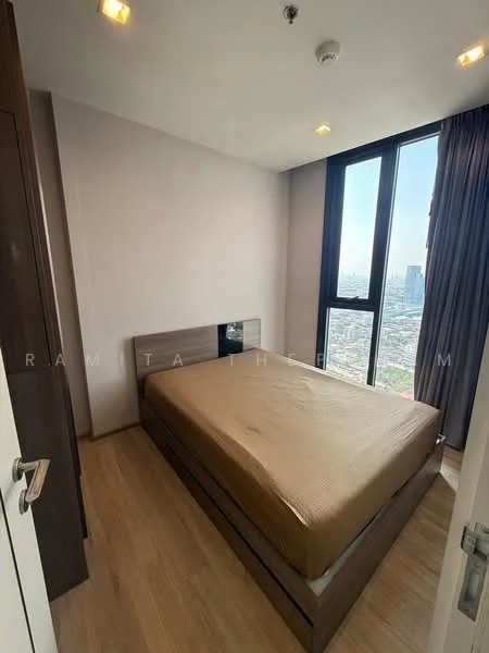 1 Bedroom condo in The Line Phahon-Pradipat