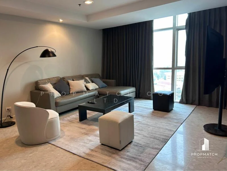 3 Bedroom condo in Nusasiri Grand