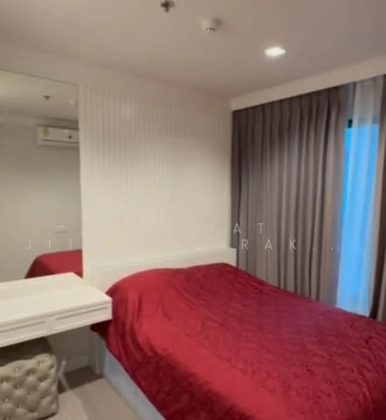 2 Bedroom condo in Life Sathorn Sierra