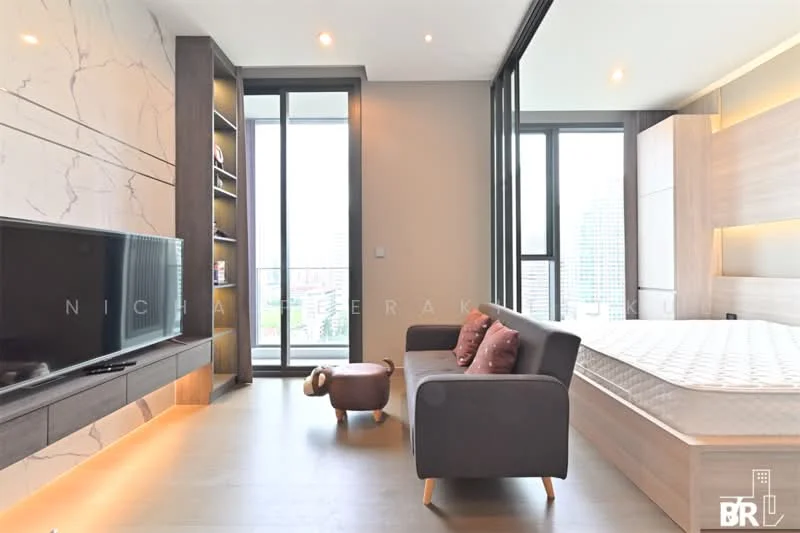1 Bedroom condo in The Esse at Singha Complex