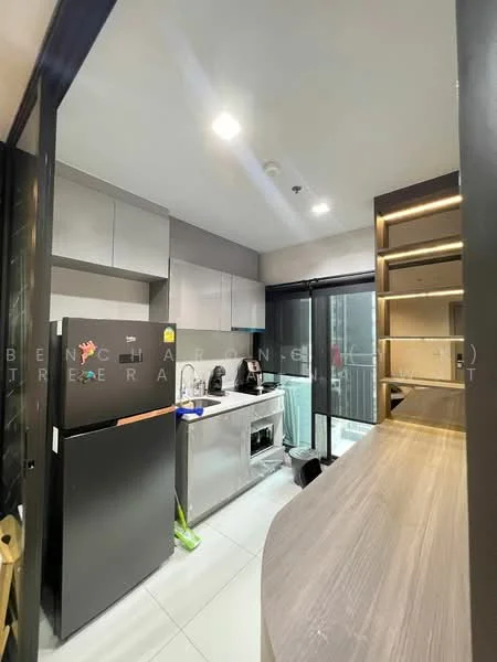 1 Bedroom condo in Life Asoke-Rama 9
