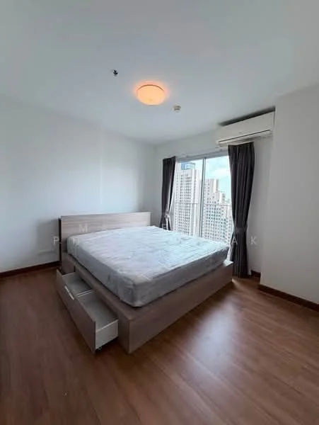 2 Bedroom condo in Chapter One Modern Dutch