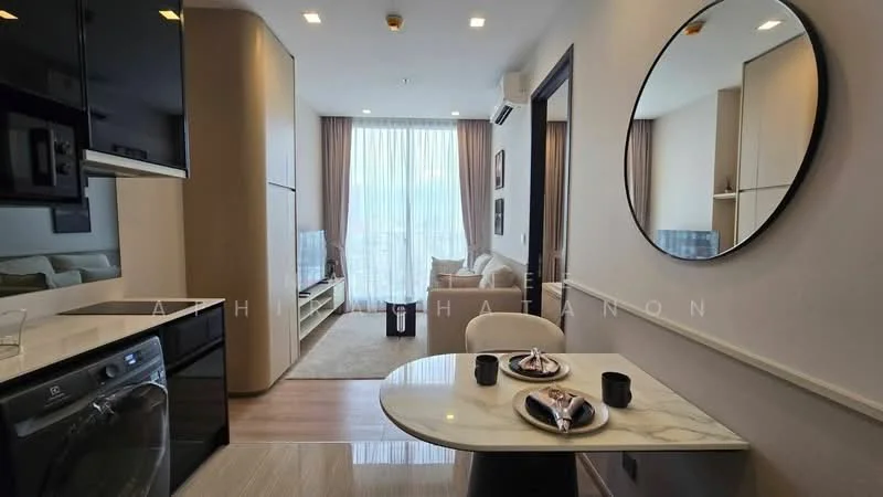1 Bedroom condo in Noble Around Ari