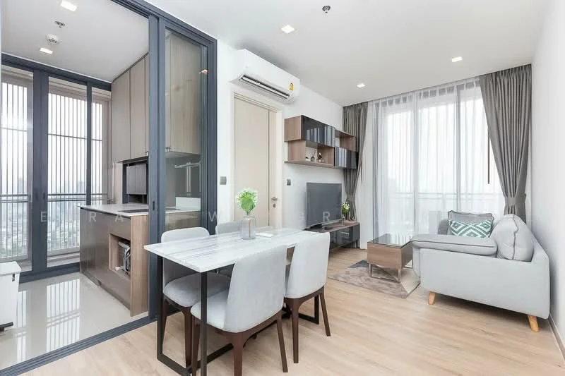 2 Bedroom condo in The Line Phahon-Pradipat
