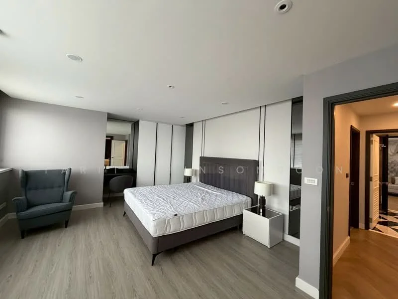 3 Bedroom condo in President Park Sukhumvit 24