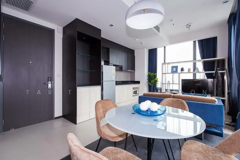 2 Bedroom condo in The Edge Sukhumvit 23
