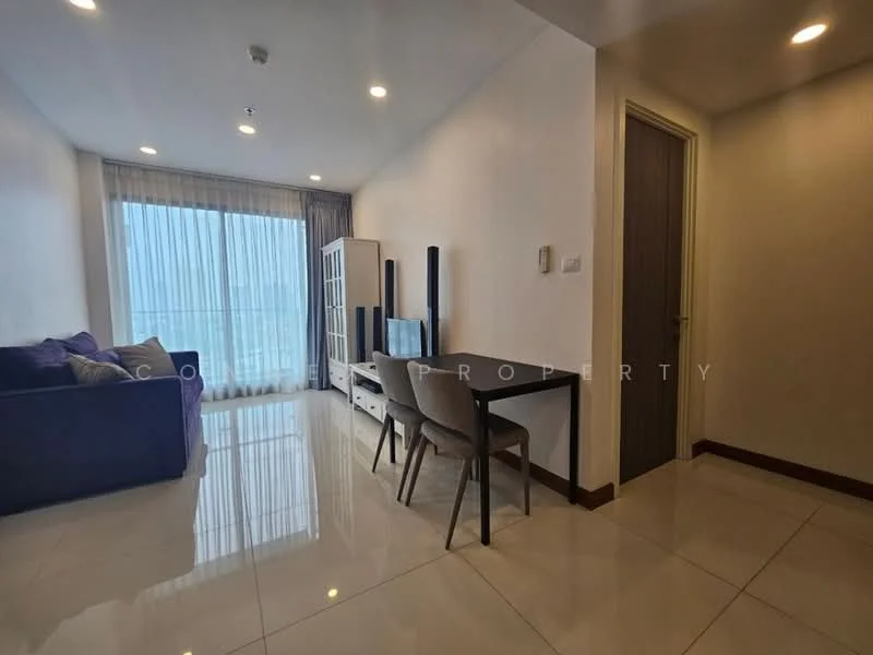 1 Bedroom condo in Supalai Premier Charoen Nakhon