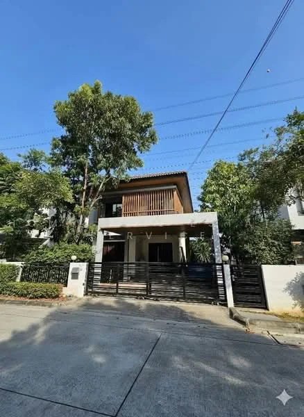4 Bedroom condo in Como Primo Bangna