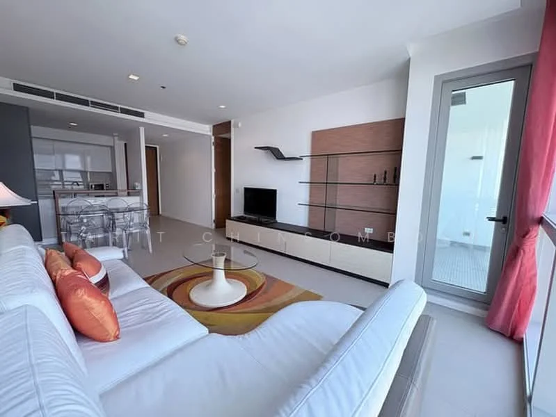 1 Bedroom condo in The River (Bangna-Lake 26 Community)