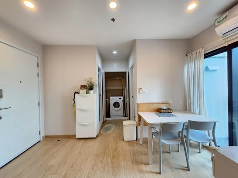 2 Bedroom condo in Plum Condo Central Station (Phase 1)