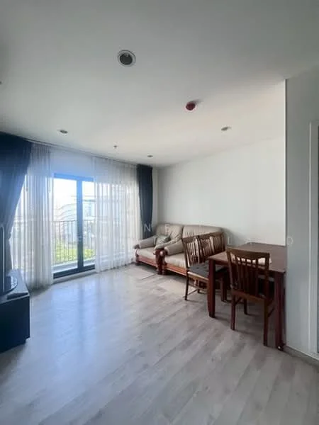 2 Bedroom condo in Plum Condo Central Station (Phase 1)