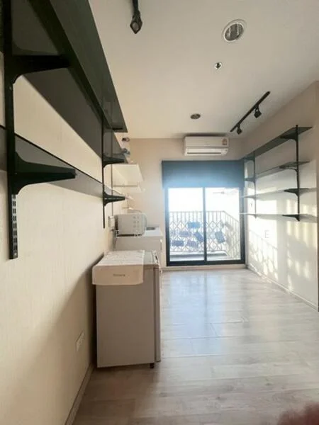 1 Bedroom condo in Plum Condo Central Station (Phase 2)