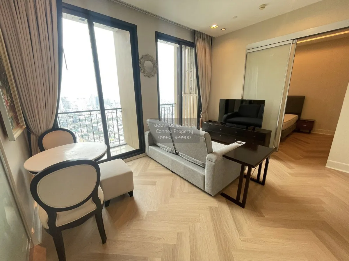 2 Bedroom condo in Equinox Phahol Vibha