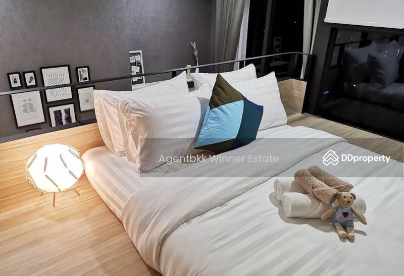 1 Bedroom condo in Chewathai Residence Asoke