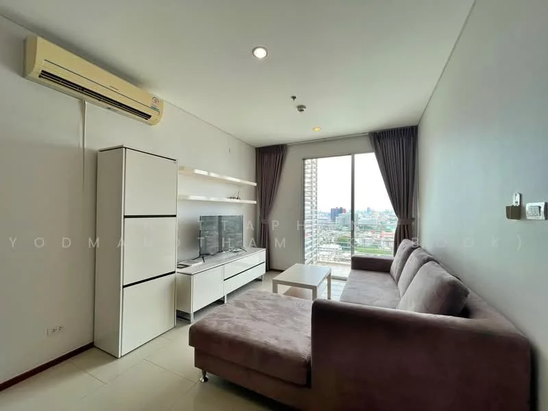 1 Bedroom condo in Villa Sathorn