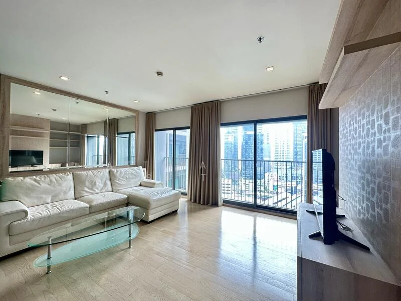 1 Bedroom condo in Noble Remix