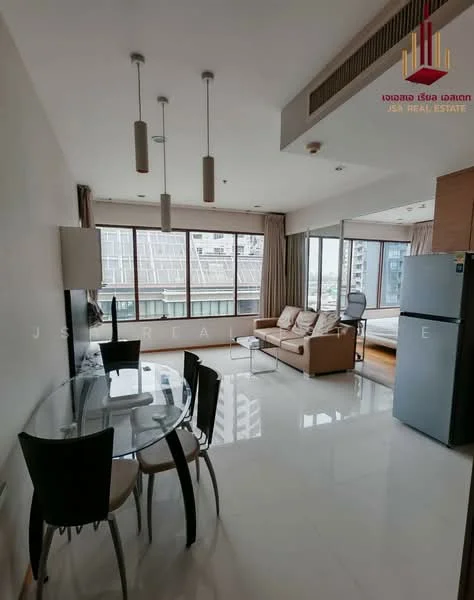 1 Bedroom condo in The Emporio Place