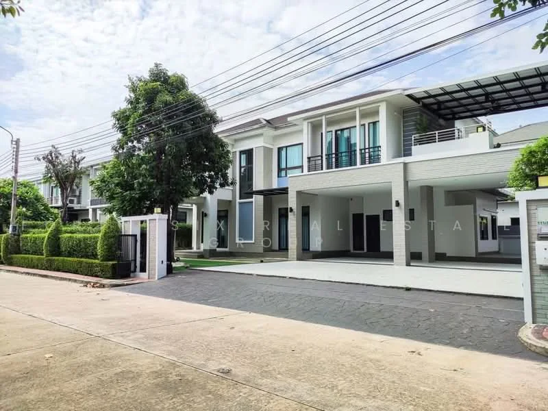 5 Bedroom condo in Perfect Masterpiece Sukhumvit 77