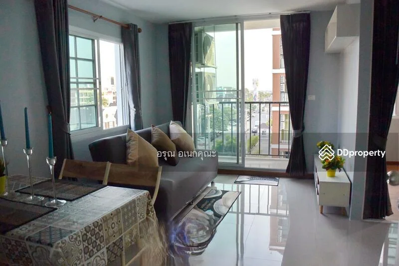 2 Bedroom condo in Tulip Square Condo