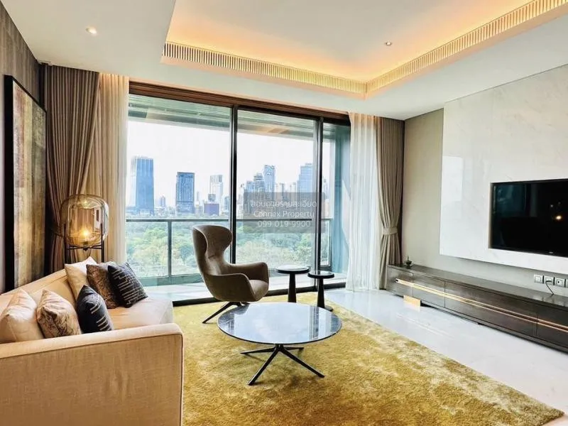 1 Bedroom condo in Sindhorn Tonson