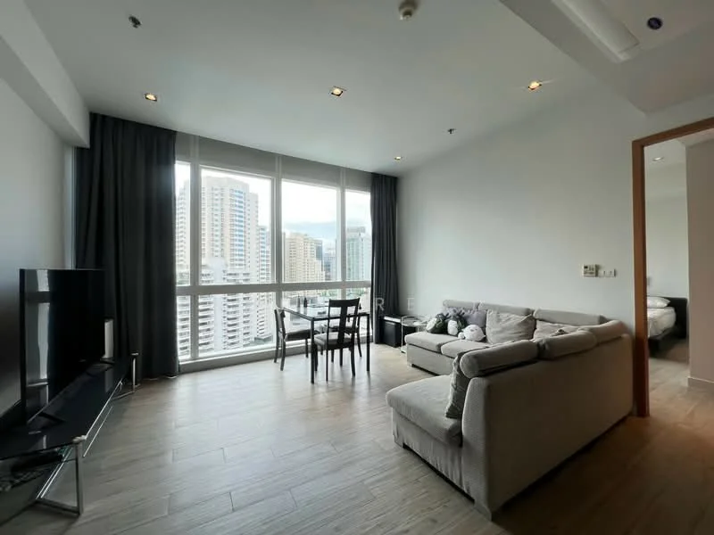 1 Bedroom condo in Millennium Residence