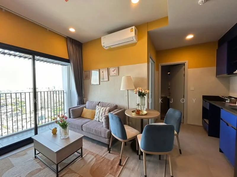 2 Bedroom condo in XT Ekkamai