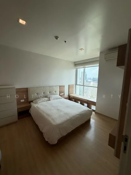 1 Bedroom condo in Rhythm Phahol-Ari