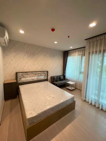 1 Bedroom condo in Life Sathorn Sierra