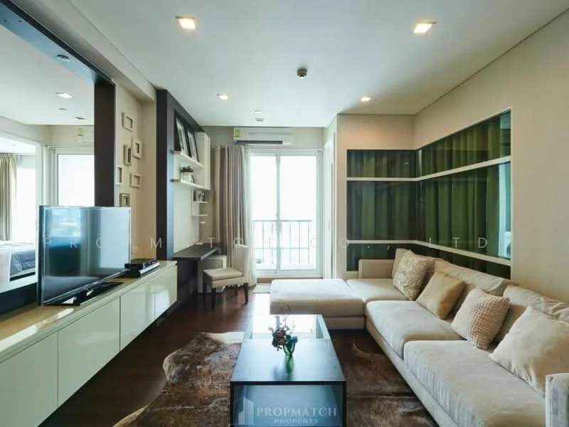 2 Bedroom condo in Ivy Thonglor