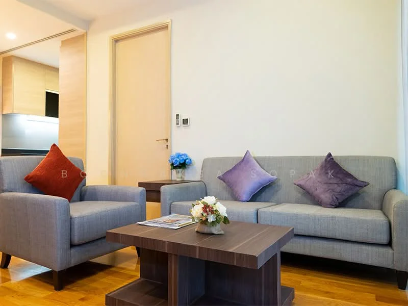 2 Bedroom condo in 39 Boulevard Executive Residence